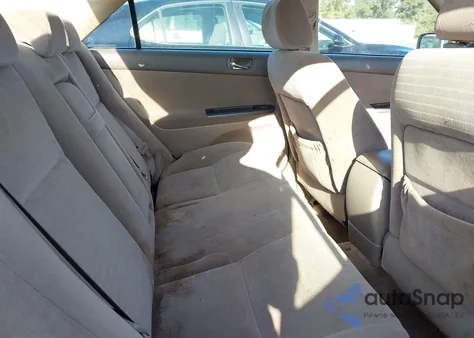 2006 Toyota Camry Le from USA, damaged, VIN JTDBE30KX63058069